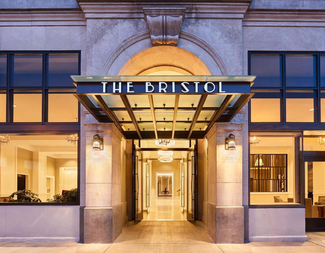 The Bristol Hotel 외부 사진