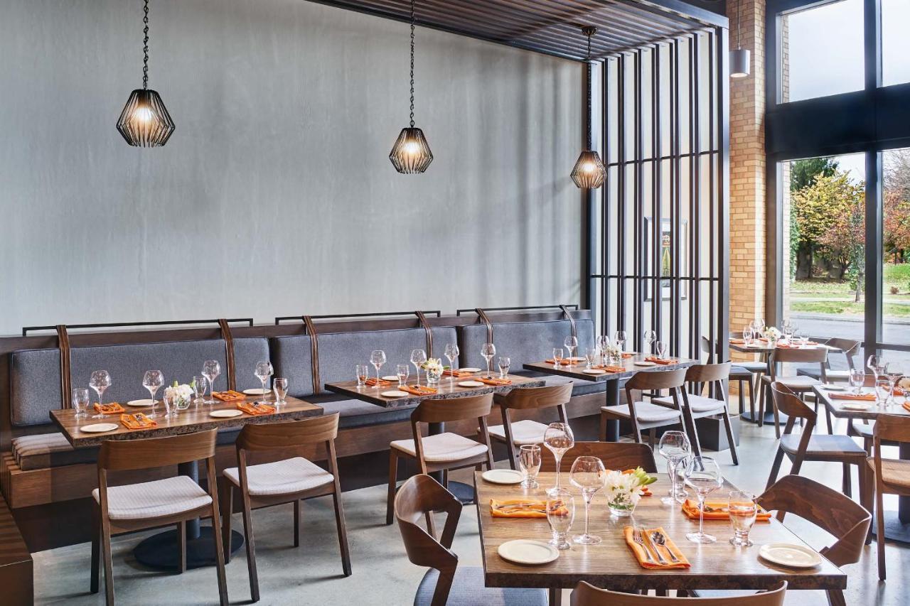 The Bristol Hotel 외부 사진