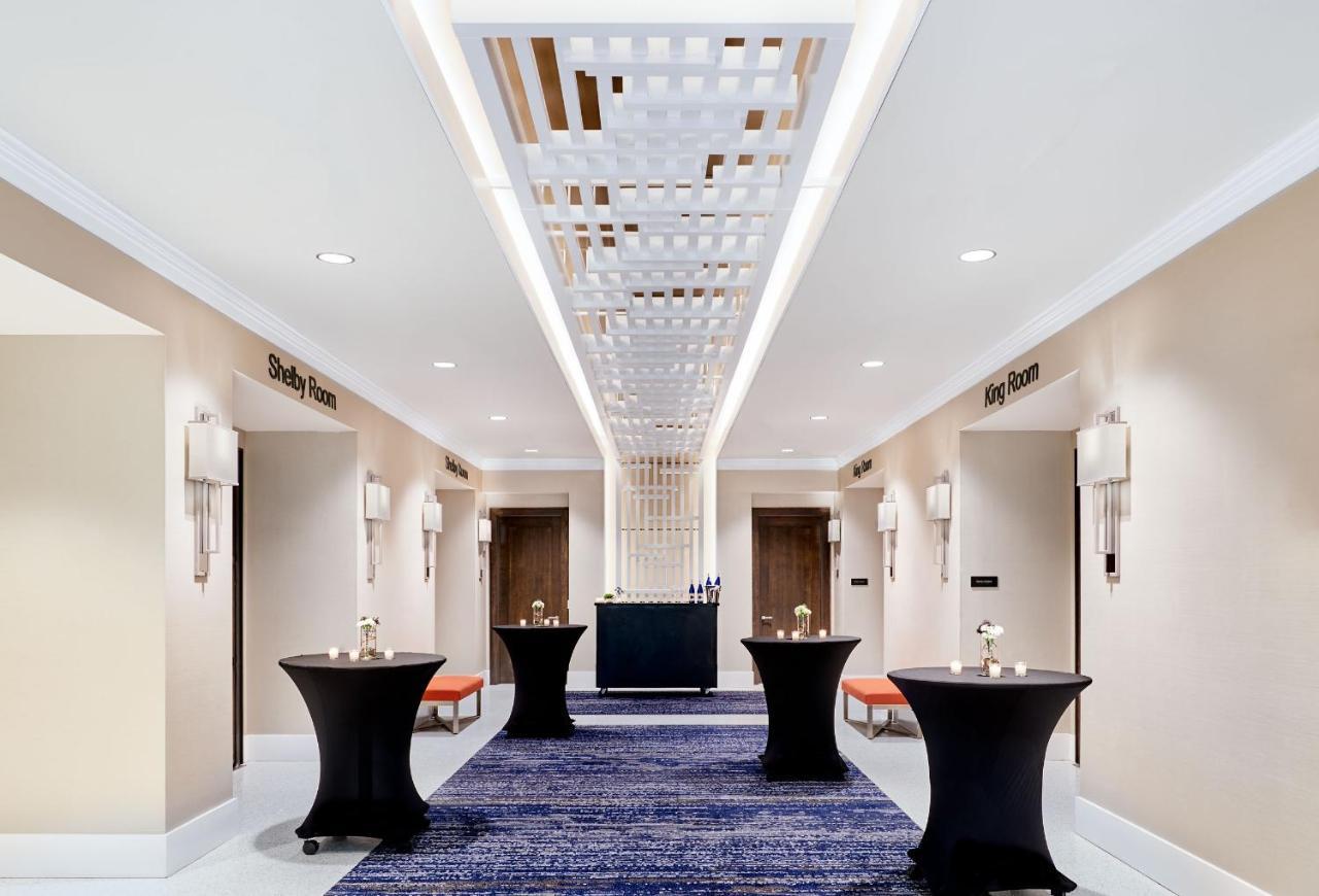 The Bristol Hotel 외부 사진